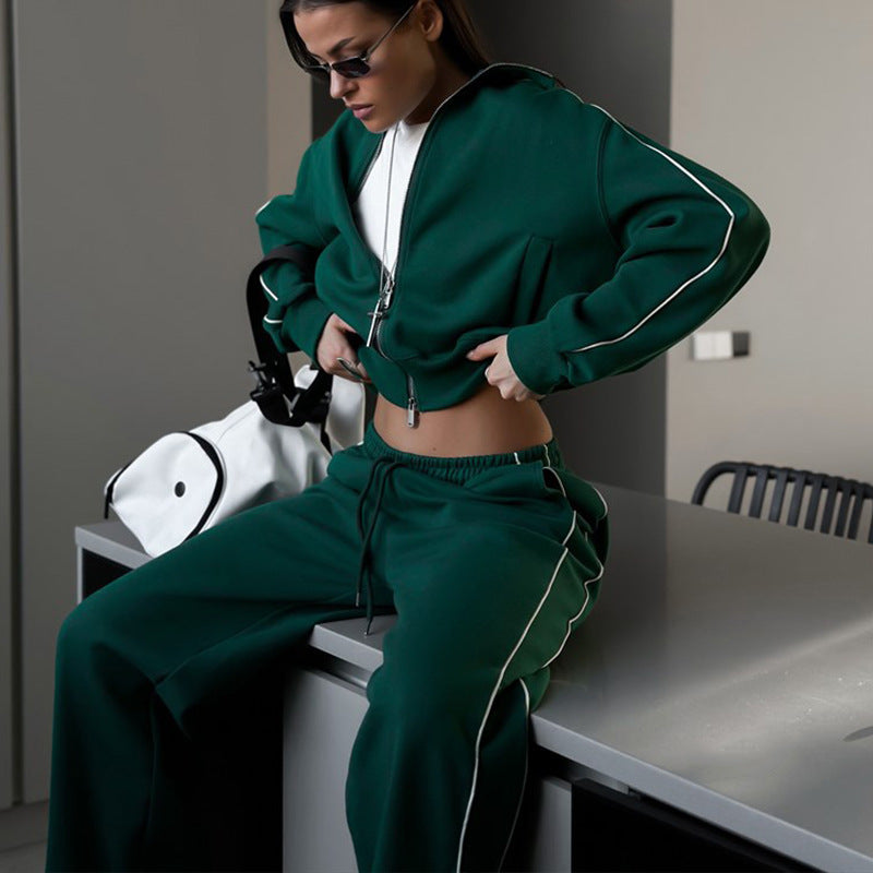 Damen nan kurzes Reißverschluss-Hoodie und hohe Taillen-Jogginghose Set mit dekorativer Seitenpaspel Echo Archiv