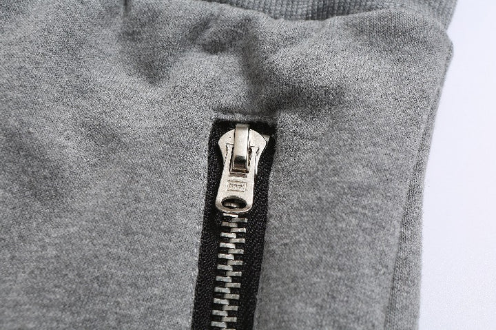 Herren Sportliche Jogginghose im modernen Design mit seitlichen Reißverschlüssen Echoarchiv