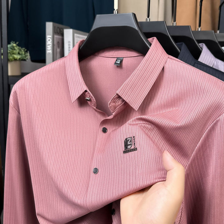 Herren elegantes Hemd mit strukturiertem Design und modernen Akzenten Echoarchiv