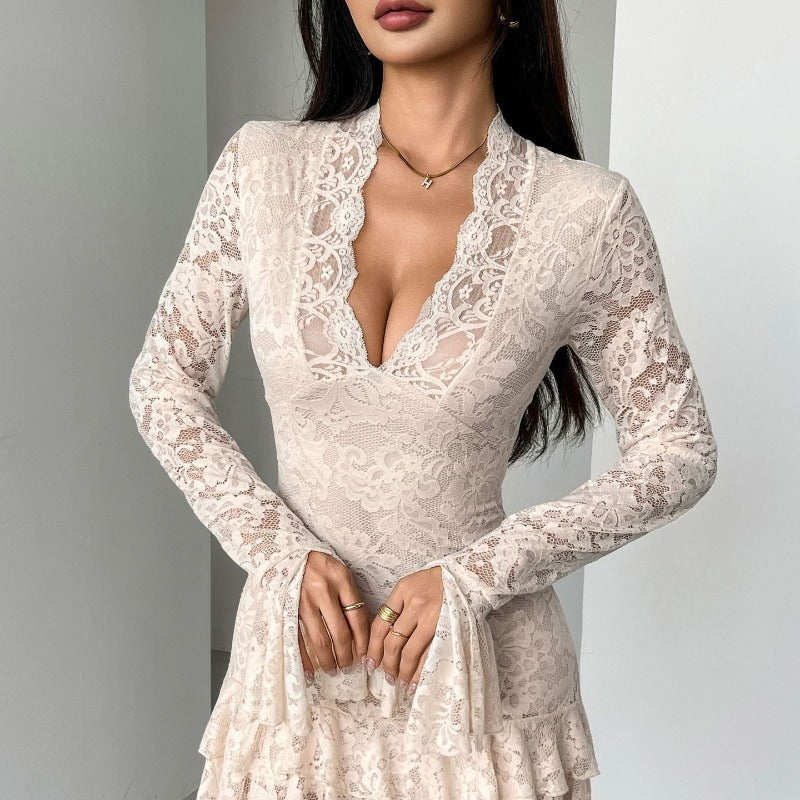 Damen Spitzenkleid mit Rüschendetails Echo Archiv