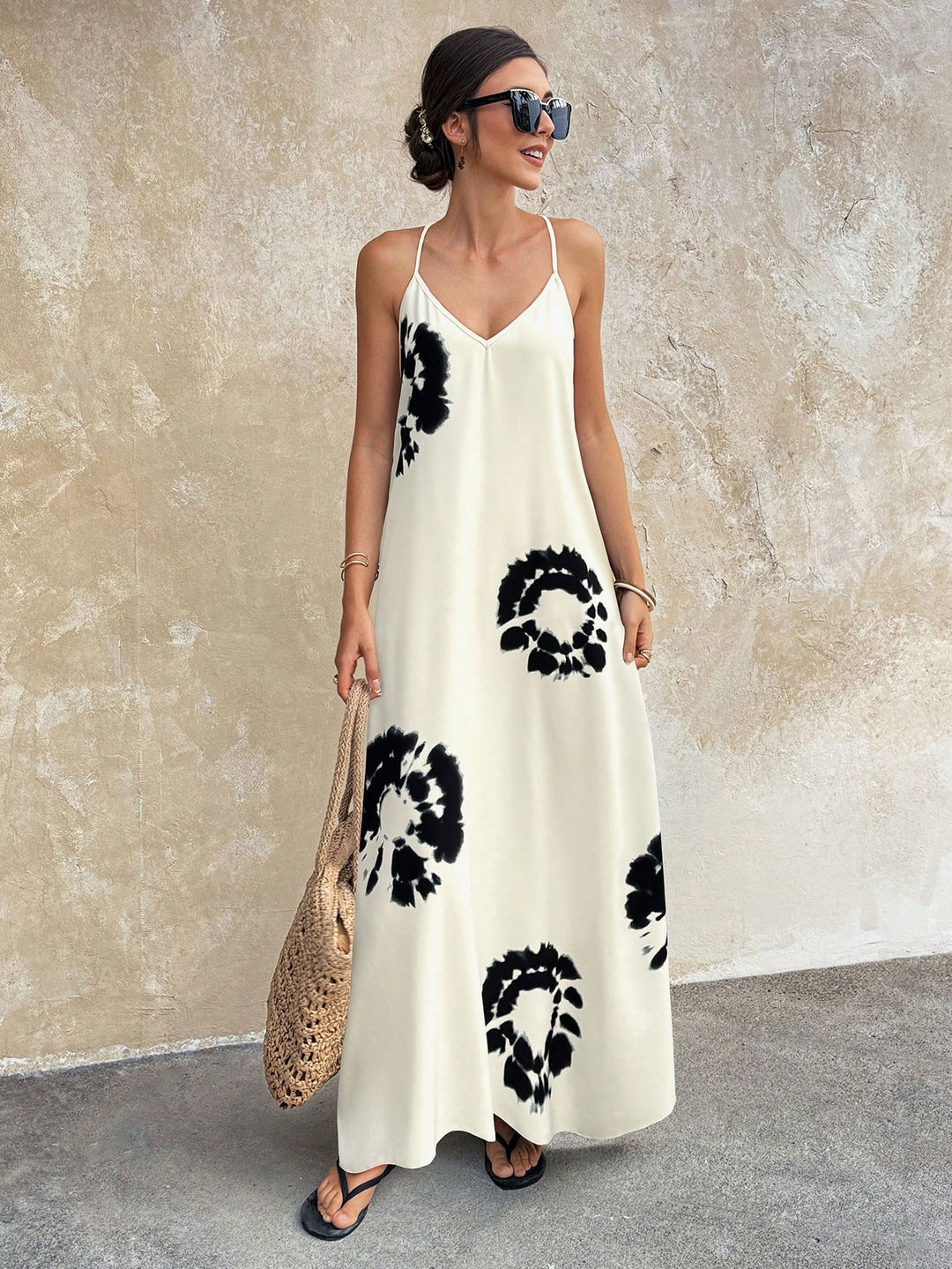 Damen Fließendes Maxikleid mit Spaghettiträgern, V-Ausschnitt und sommerlicher Leinenoptik Echo Archiv