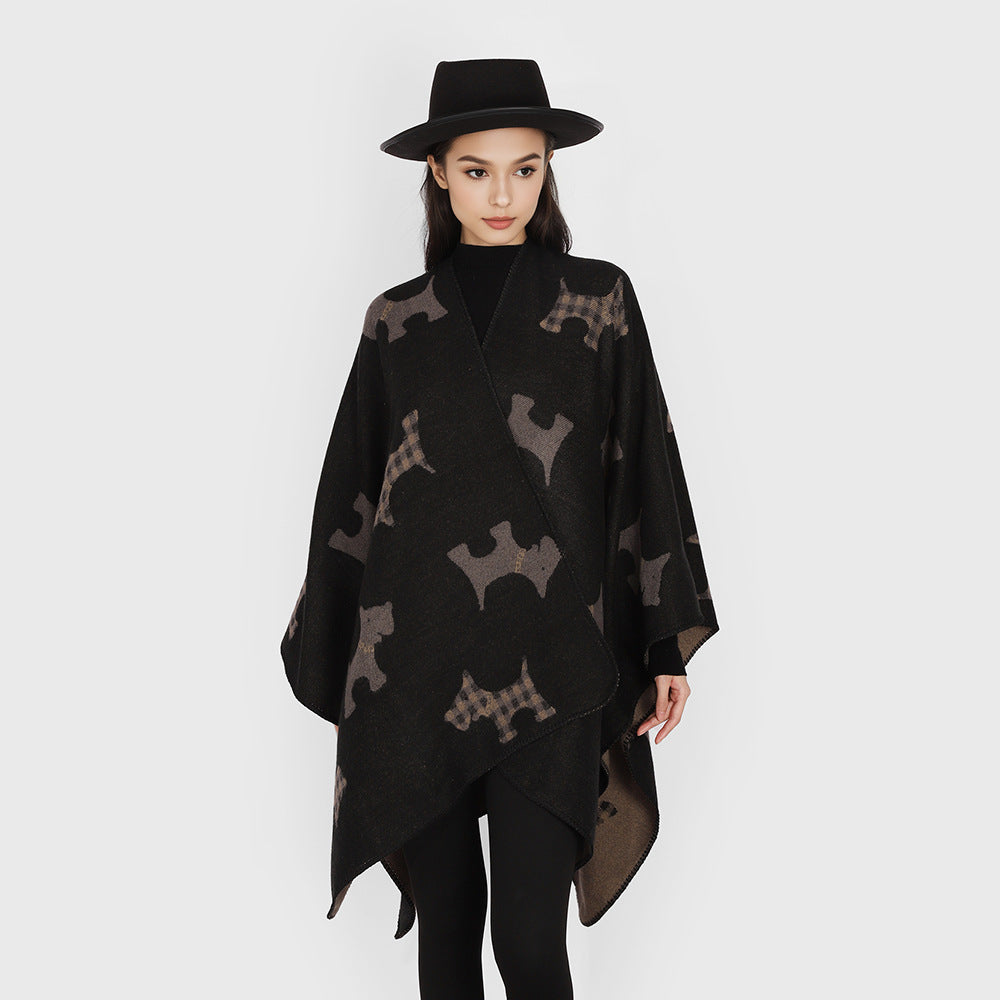 Damen Oversize-Poncho mit jacquardgewebtem Terrier‑Motiv und kontrastiertem Innenfutter Echo Archiv