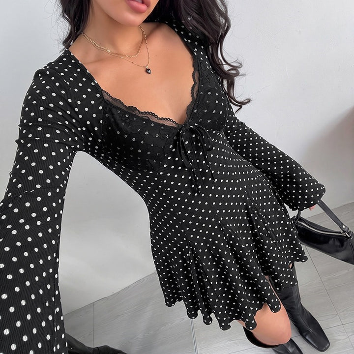 Damen Verspieltes Polka-Dots Minikleid Echo Archiv