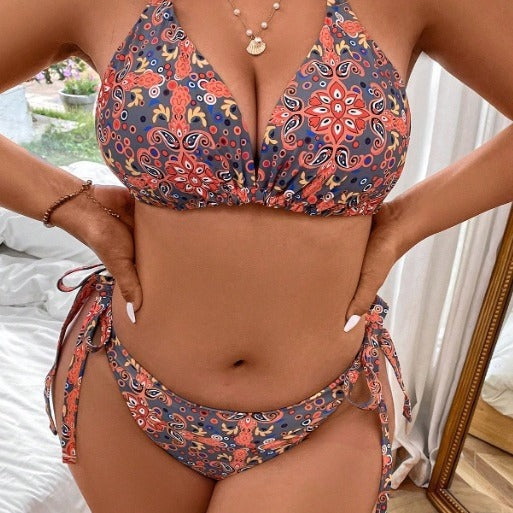 Damen Triangel-Bikini mit verstellbaren Trägern und leidenschaftlichem Floral-Design Echo Archiv