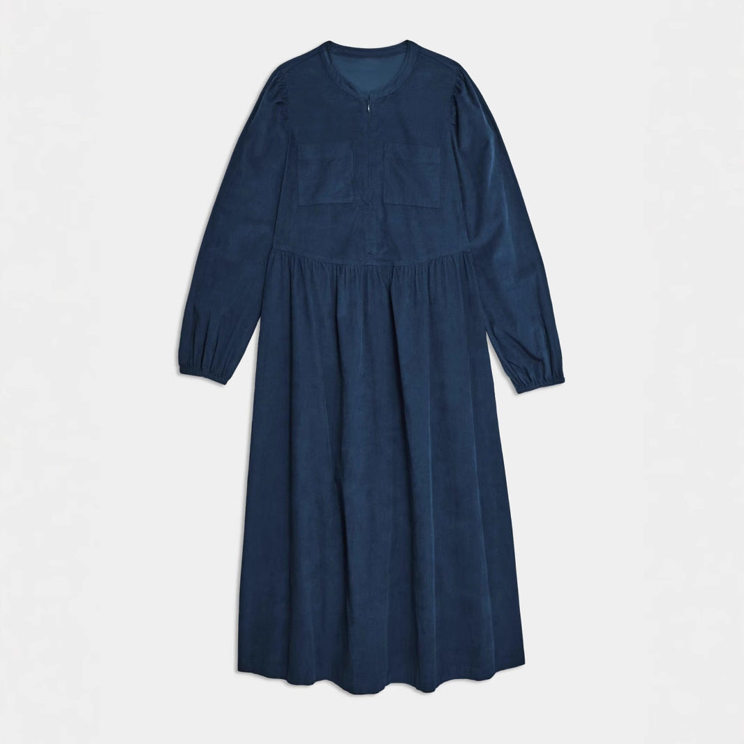 Damen Langes Cordkleid mit geraffter Taillennaht, Brusttaschen und kurzem Reißverschluss – Avérine