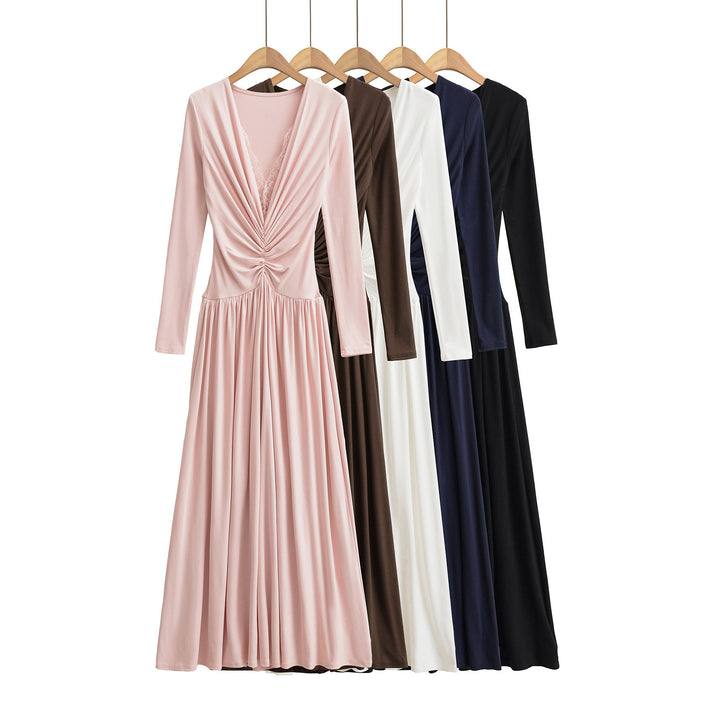 Damen Maxikleid mit gerafftem Wickeloberteil, tiefem V‑Ausschnitt und Spitzenbesatz Echoarchiv