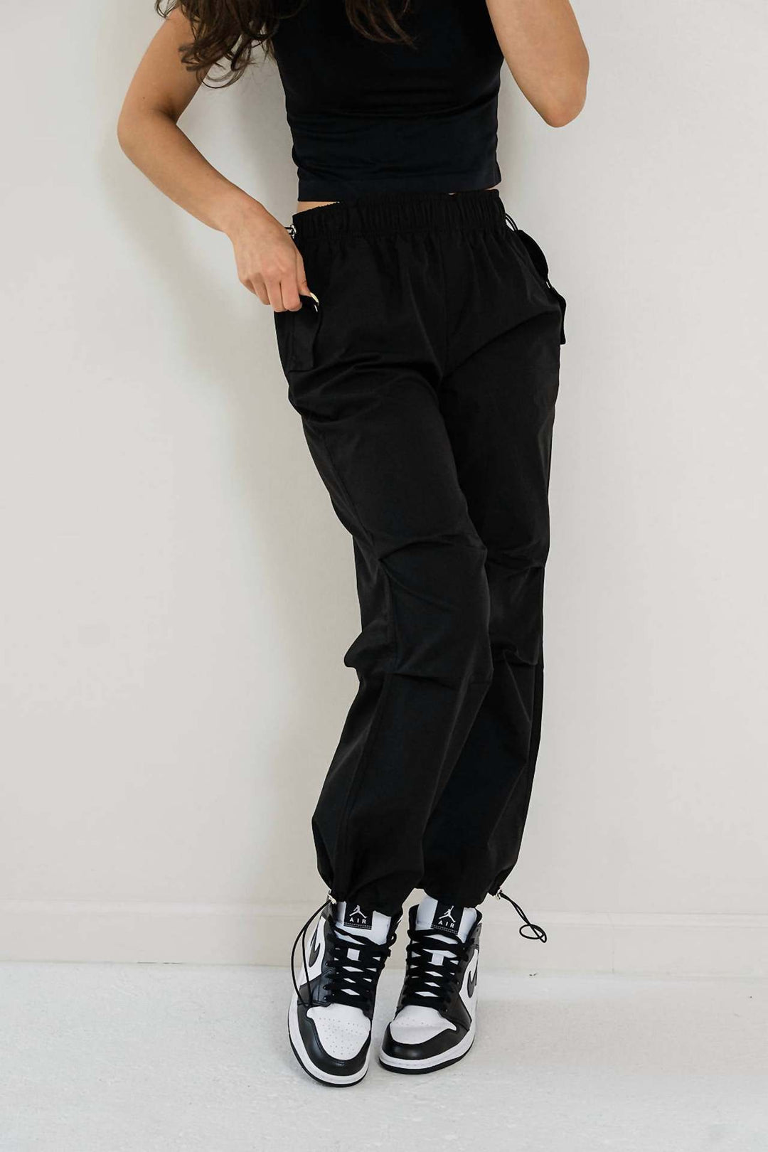 Damen Cargo-Jogginghose mit elastischem Bund und Kordelzug – Avérine