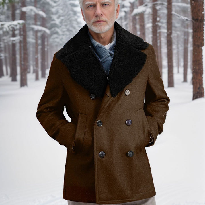 Herren Eleganter Wintermantel mit breit gefaltetem Kragen und praktischen Taschen Echoarchiv