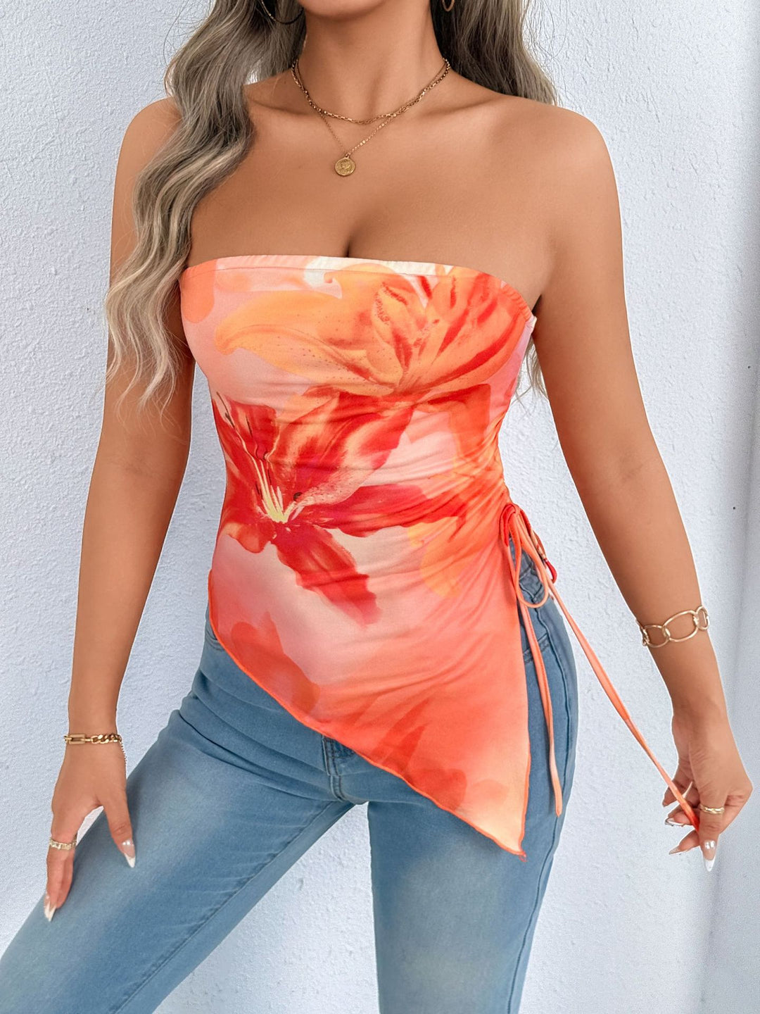 Damen Oberteil mit asymmetrischem Schnitt und floralem Design Echo Archiv