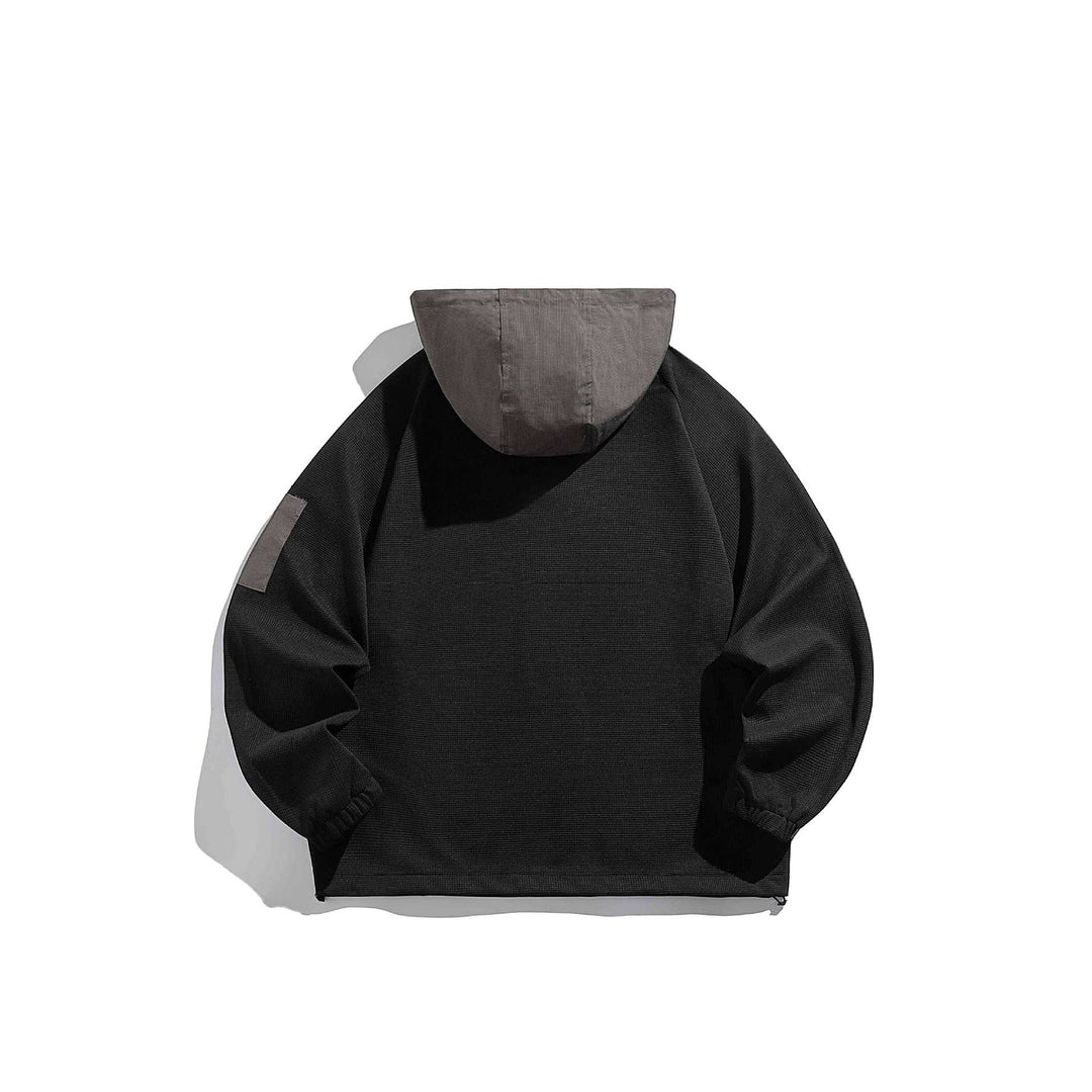 Unisex Oversize Kapuzen-Anorak-Pullover mit halber Druckknopfleiste, Utility-Ärmeltasche und Thermostruktur Echoarchiv