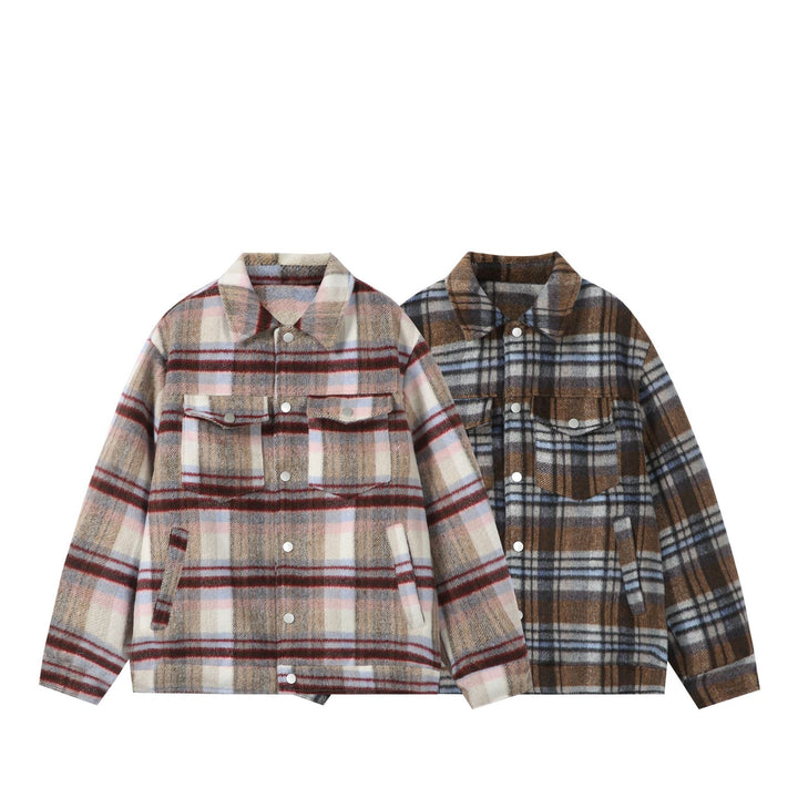 Damen Kurz geschnittene karierte Overshirt‑Jacke aus Wollmix mit Druckknopf‑Front und Pattentaschen Echoarchiv