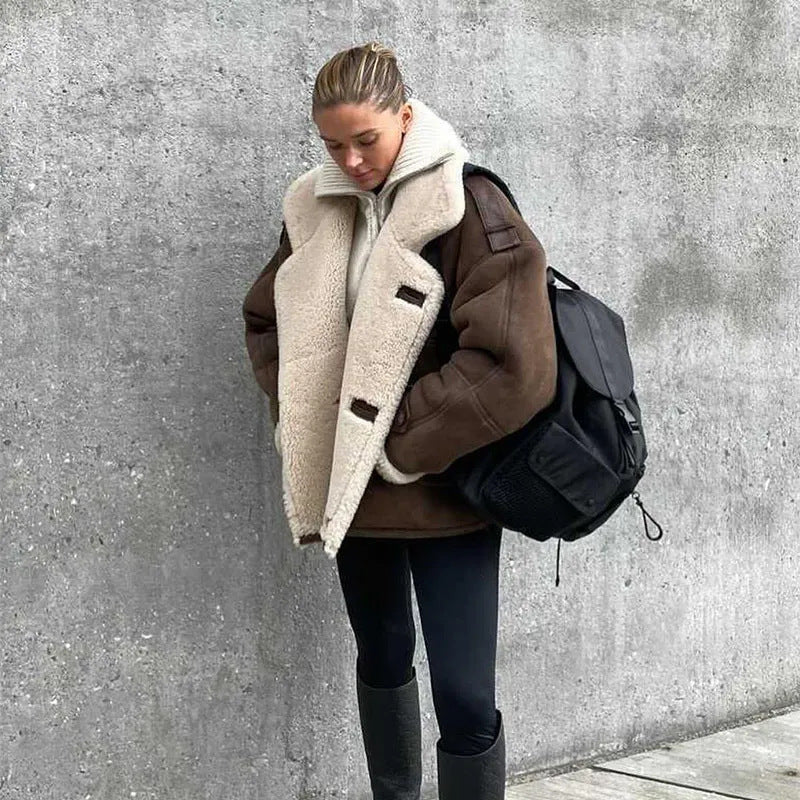 Damen Warme Lammfelljacke mit bequemem Schnitt Echoarchiv