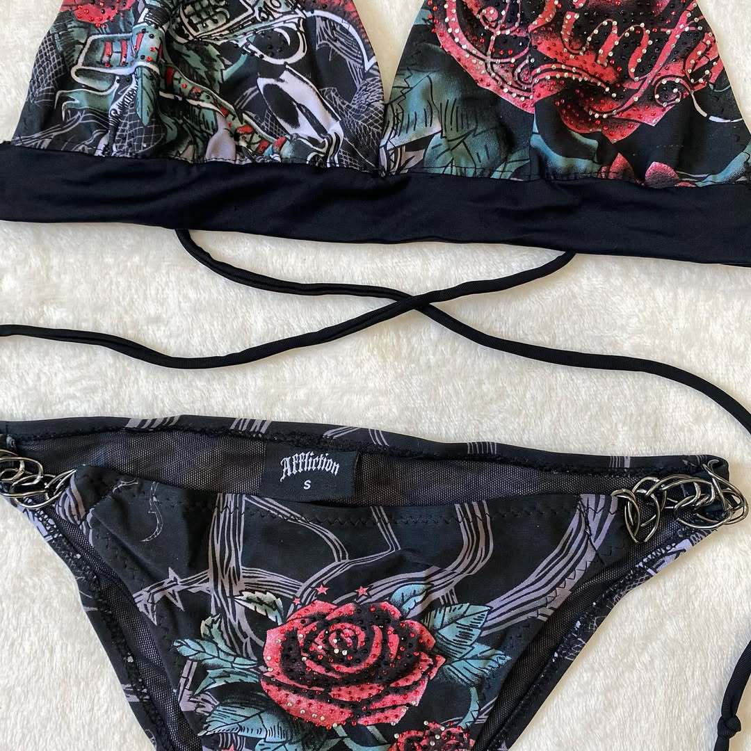 Damen Bikini-Set mit einzigartigem grafischem Design Echo Archiv