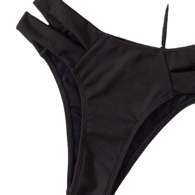 Damen Triangel-Bikini mit verstellbaren Trägern und modernem Cut Echo Archiv