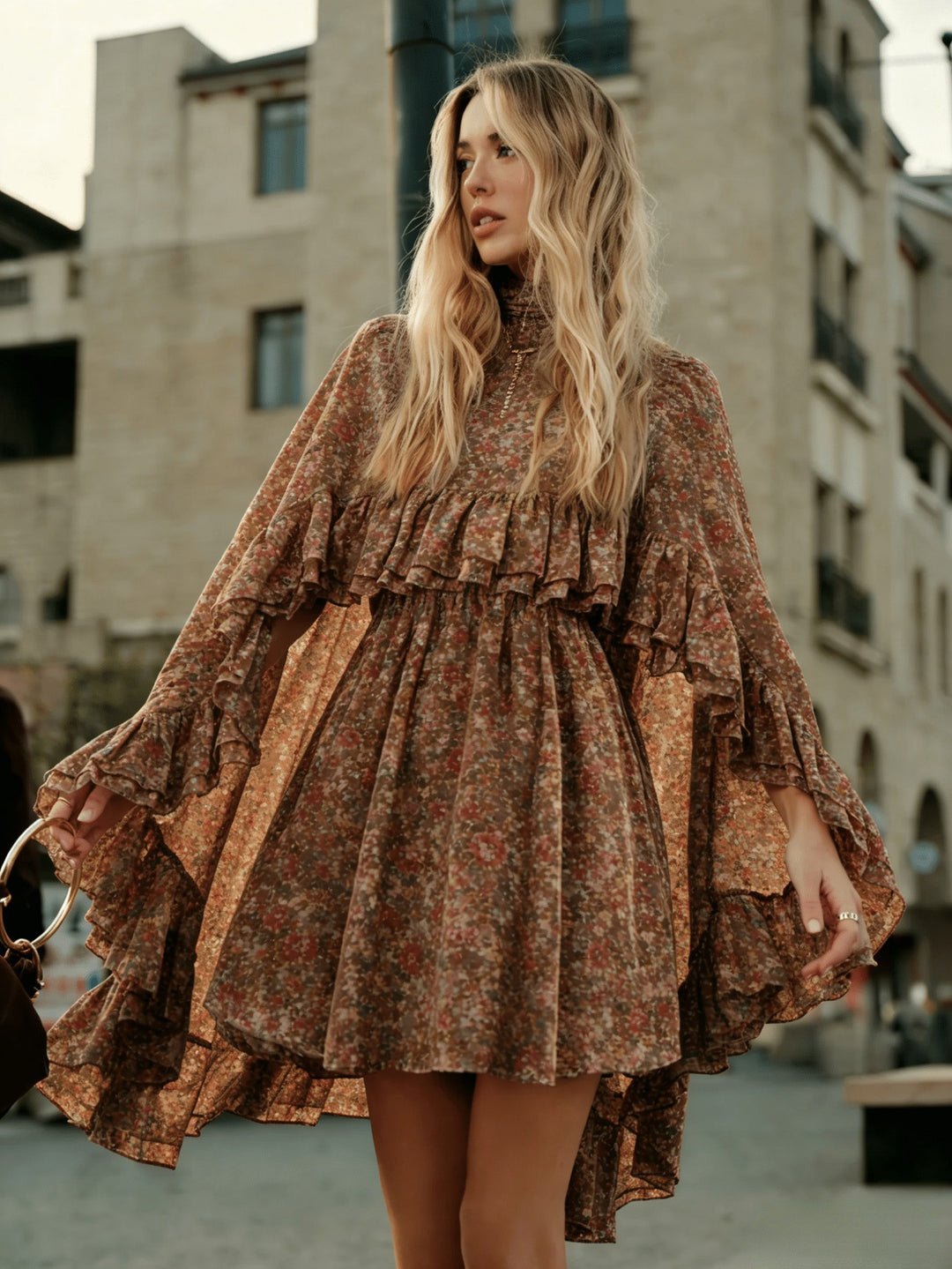 Damen romantisches Chiffonkleid mit Volants und weitem Saum Echo Archiv