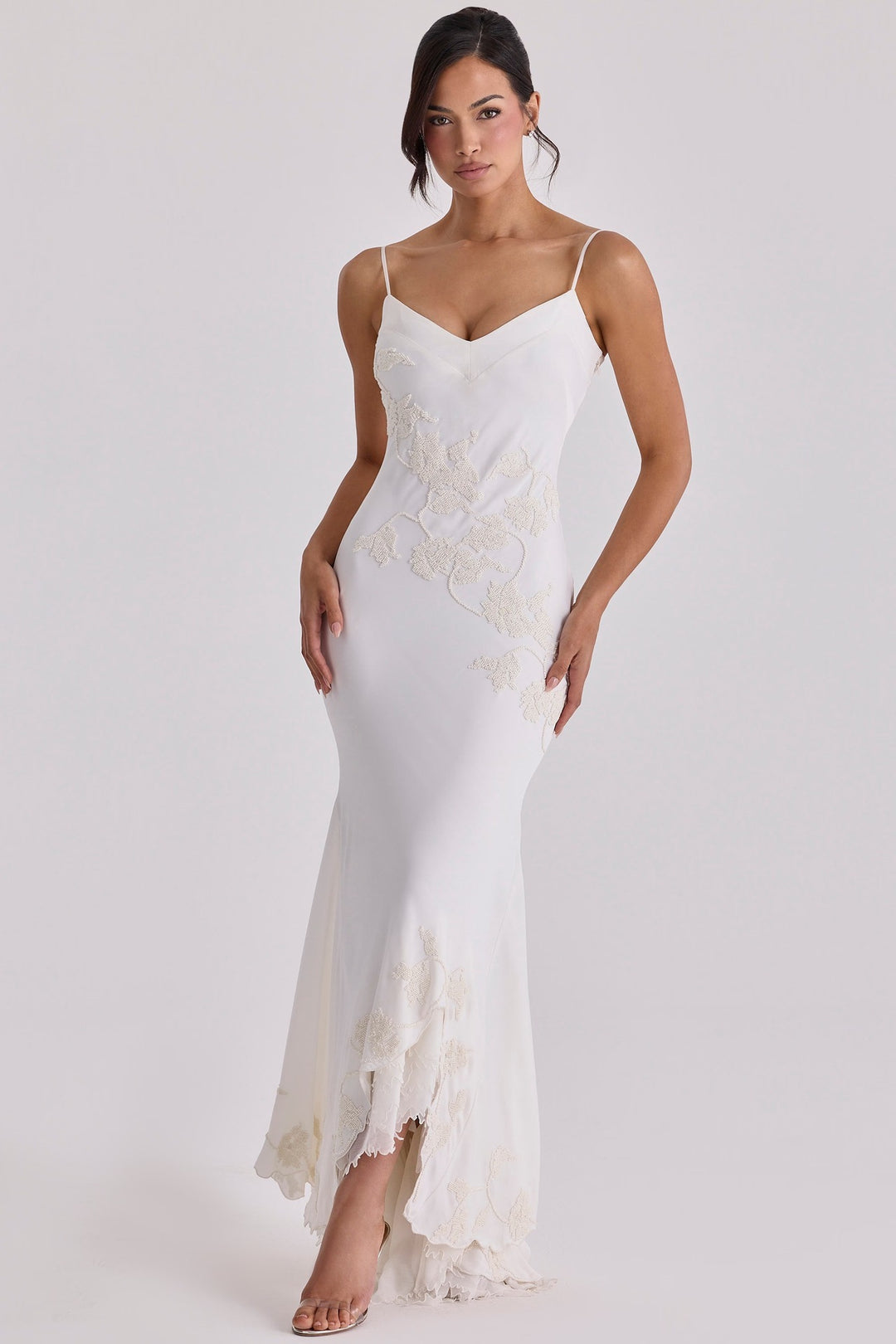 Damen Elegantes Abendkleid mit floralem Spitzenbesatz Echo Archiv
