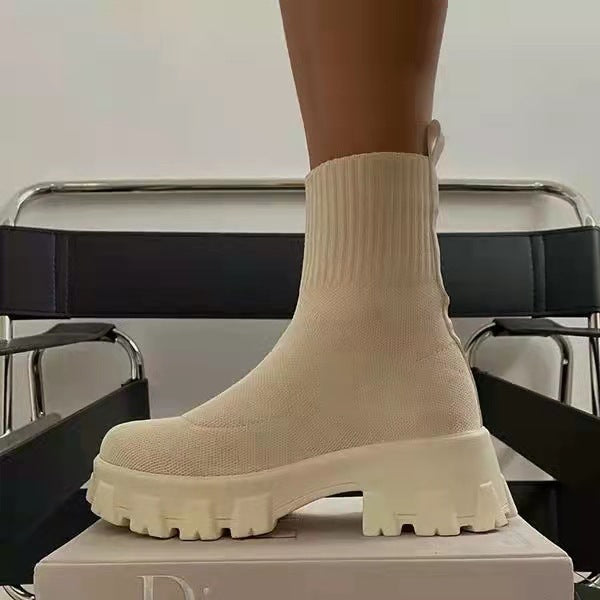 Damen Sock-Ankle-Boots mit grobem Offroad-Profil und elastischem Strickschaft Echo Archiv