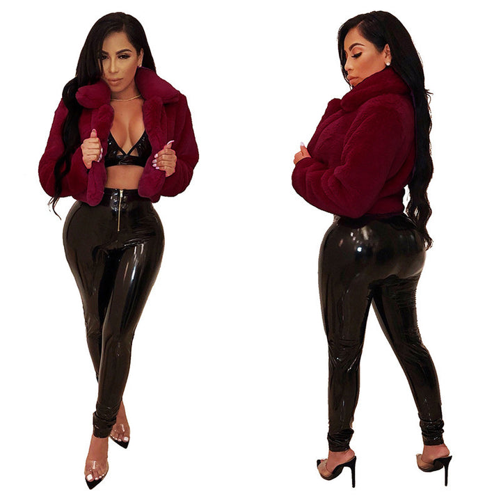 Damen Cropped Kunstpelz‑Blouson mit tailliertem Schnitt, Stehkragen und weichem Teddy‑Finish Echo Archiv