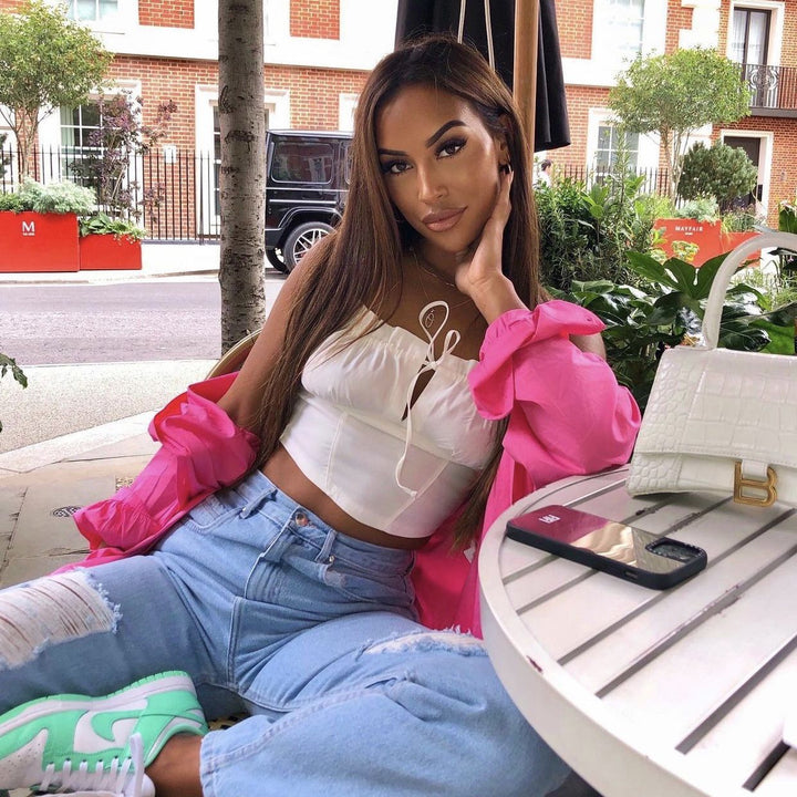 Damen Oversize-Hemdbluse mit rundem Saum, Brusttasche und überschnittenen Schultern Echo Archiv