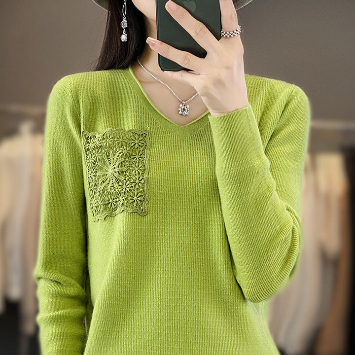 Damen Kaschmir‑Optik V‑Ausschnittpullover mit floraler Häkelapplikation Echoarchiv