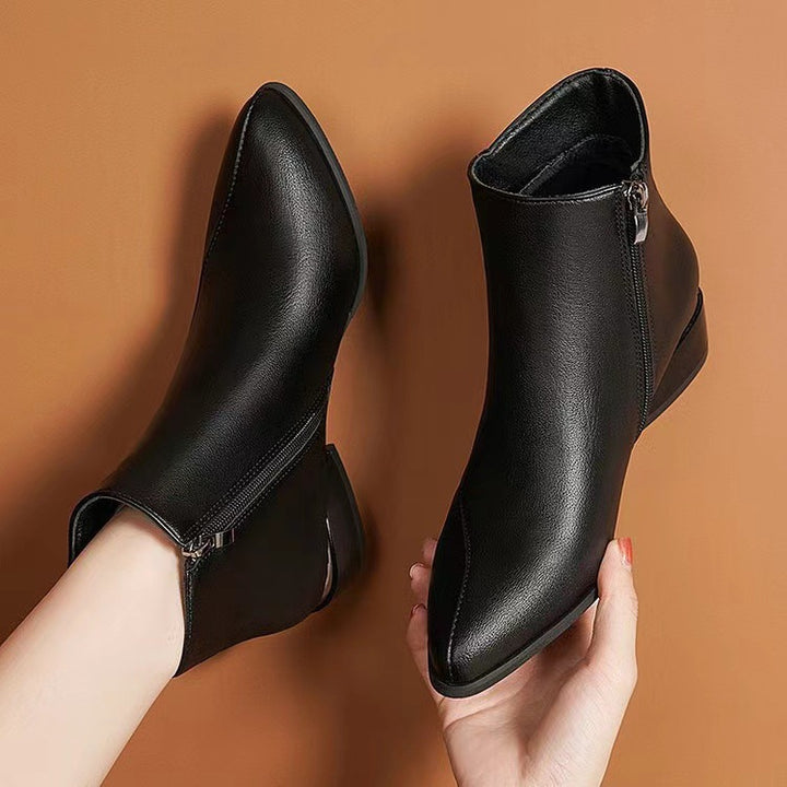 Damen knöchelhohe Stiefelette mit geometrischem Blockabsatz Echo Archiv