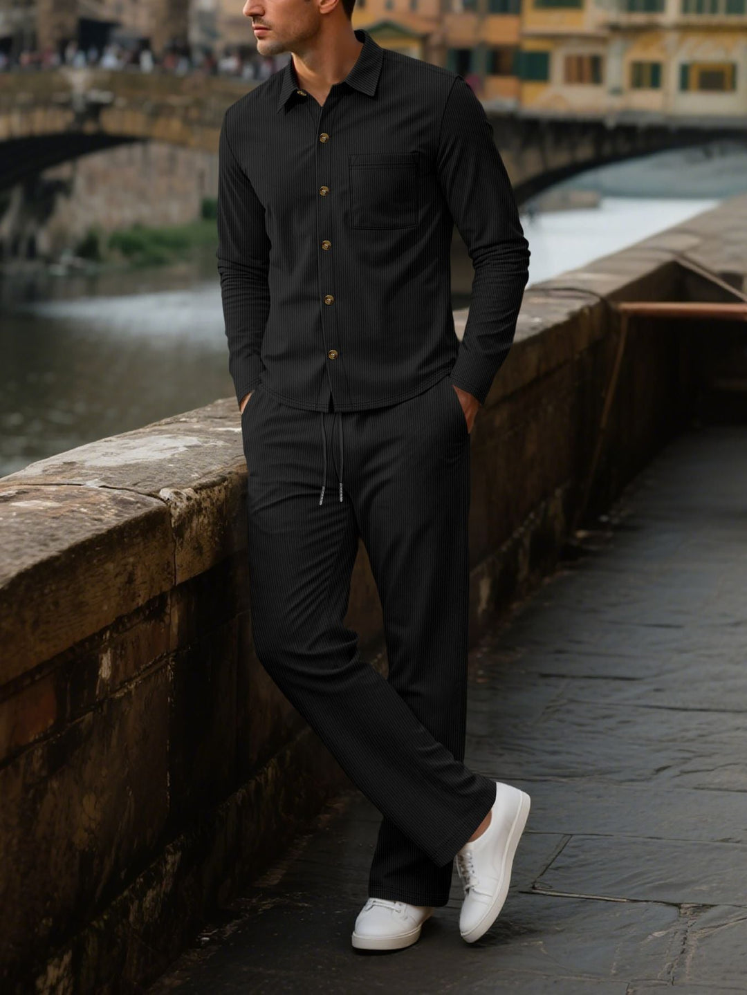 Herren eleganter Freizeitanzug mit strukturierter Oberfläche und praktischen Taschen – Marzano