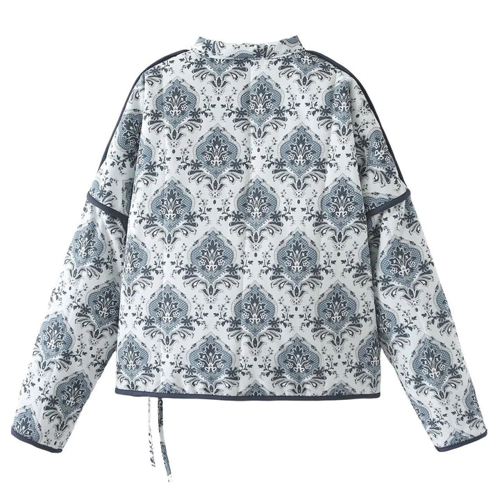 Damen Wickeljacke mit orientalischem Medaillonprint, leichter Wattierung und kontrastpaspel – Célinea