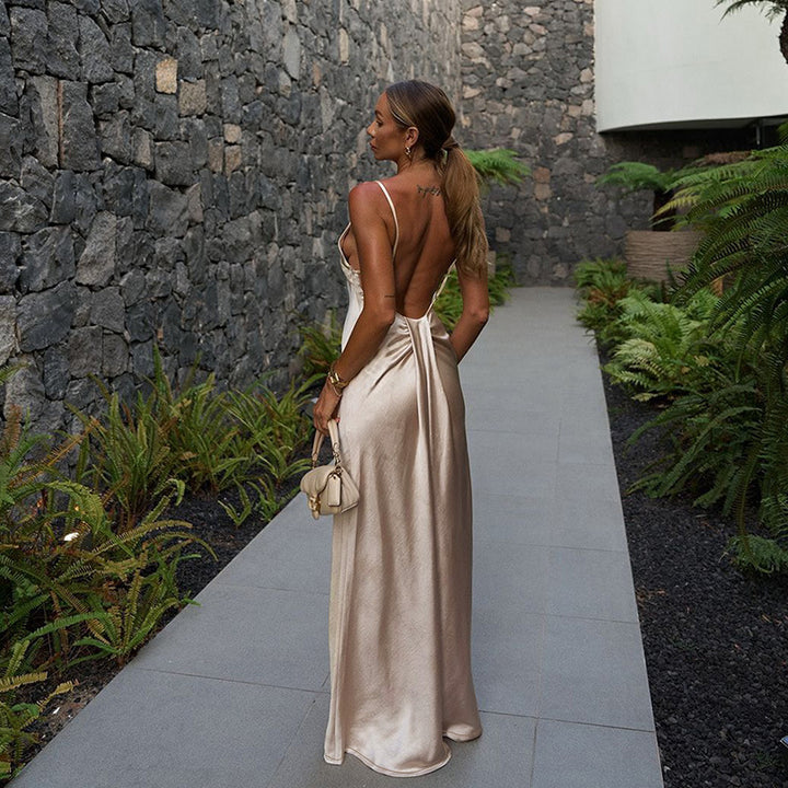 Damen Abendkleid mit elegantem Rückenausschnitt Echo Archiv