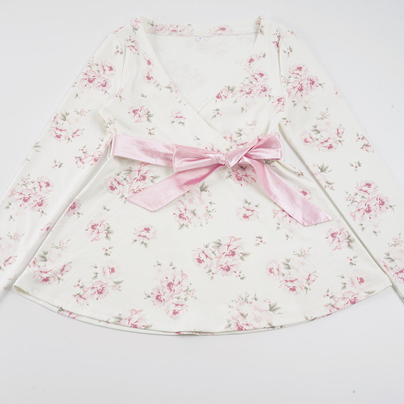 Damen nan florales Wickelshirt mit V-Ausschnitt, tailliertem Empire-Schnitt und breitem Satinband Echo Archiv