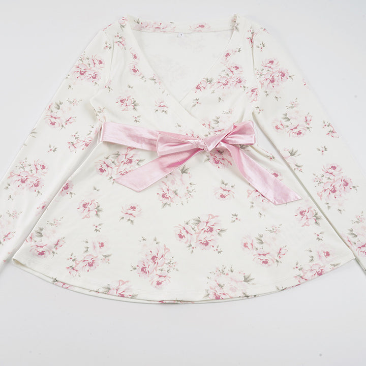Damen nan florales Wickelshirt mit V-Ausschnitt, tailliertem Empire-Schnitt und breitem Satinband Echo Archiv