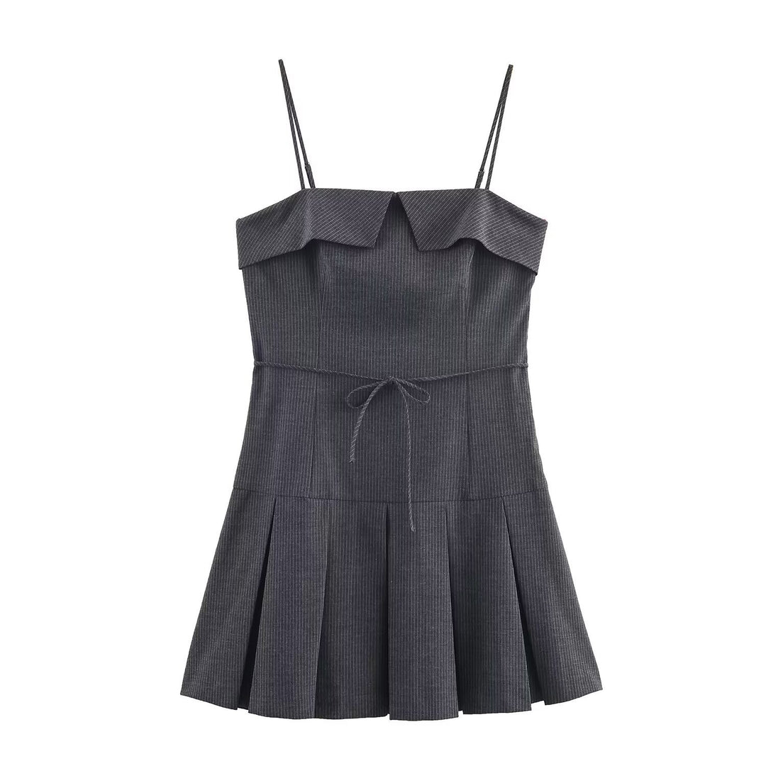Damen Minikleid mit Rüschen und verstellbaren Trägern Echo Archiv