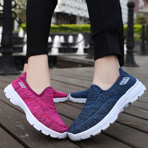 Damen nan leichter Slip-On Strick-Sneaker mit elastischem Einstieg, dämpfender Komfortzwischensohle und rutschfester Profilsohle Echo Archiv