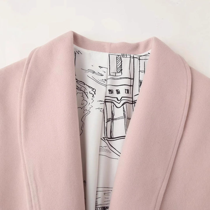 Damen nan kurzjacke mit weitem Schalkragen, tailliertem Bindegürtel und gemustertem Innenfutter Echo Archiv