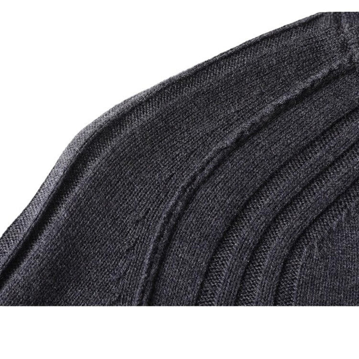 Herren Strickjacke mit Reißverschluss und hohen Kragen Echoarchiv