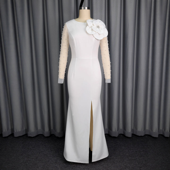 Damen Glamouröses Abendkleid mit taillierter Silhouette und transparenten Puffärmeln Echo Archiv