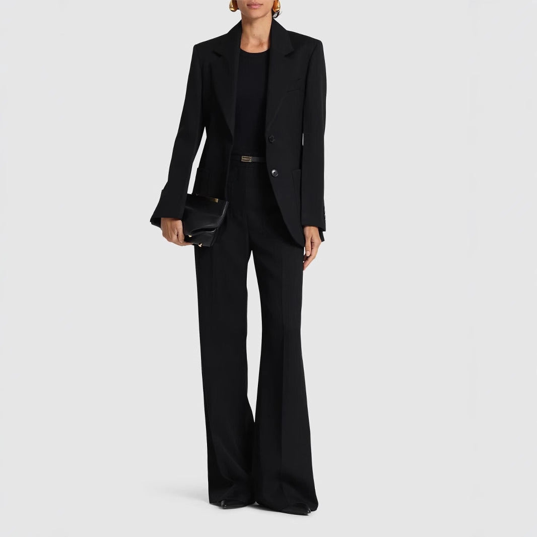 Damen Zweiteiliges Hosenanzug-Set im präzisen Tailoring mit weitem Schlag und schmaler Schulter Echoarchiv