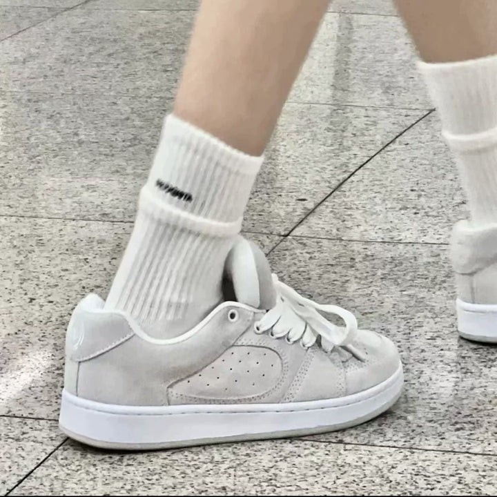Damen Modische Sneakers mit hochwertiger Wildleder-Oberfläche und weichem Fußbett Echo Archiv
