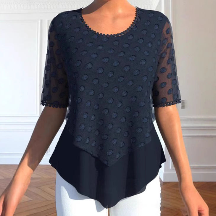 Damen nan Tüllbluse mit bestickten Punkten, halbtransparenten Ärmeln und asymmetrischem Stufensaum Echo Archiv