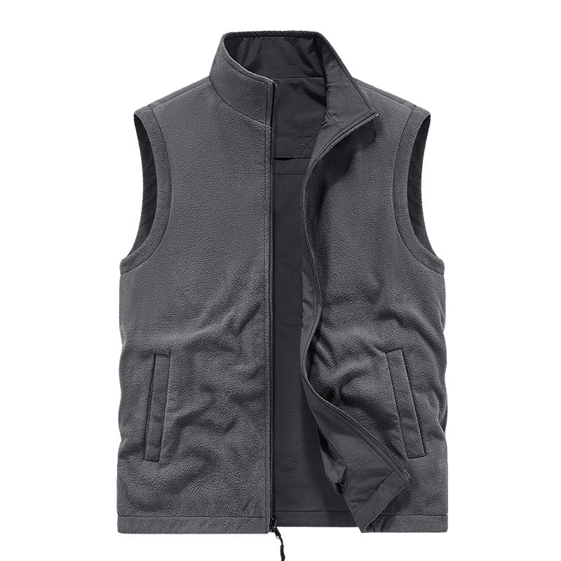 Herren Wattierte Utility-Weste mit Fleece-Innenfutter, Mehrfach-Taschen und Stehkragen Echoarchiv