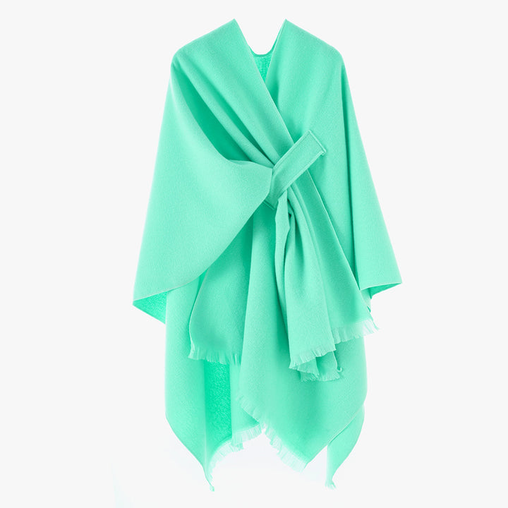 Damen Strickponcho mit geometrischem Blockmuster und Fransen Echo Archiv