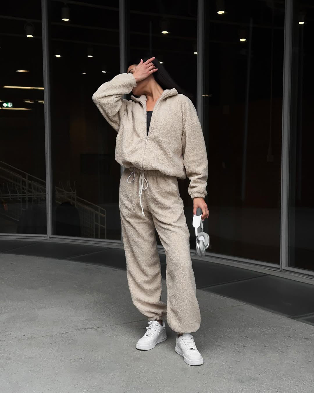 Damen Teddy-Fleece-Loungewear Set mit halbem Reißverschluss elastischem Tunnelzugbund und weitem Bein – Auréline