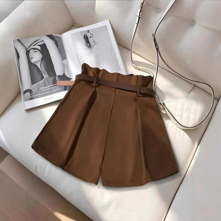 Damen Bleistiftshorts mit Gürtel und eleganten Falten Echo Archiv