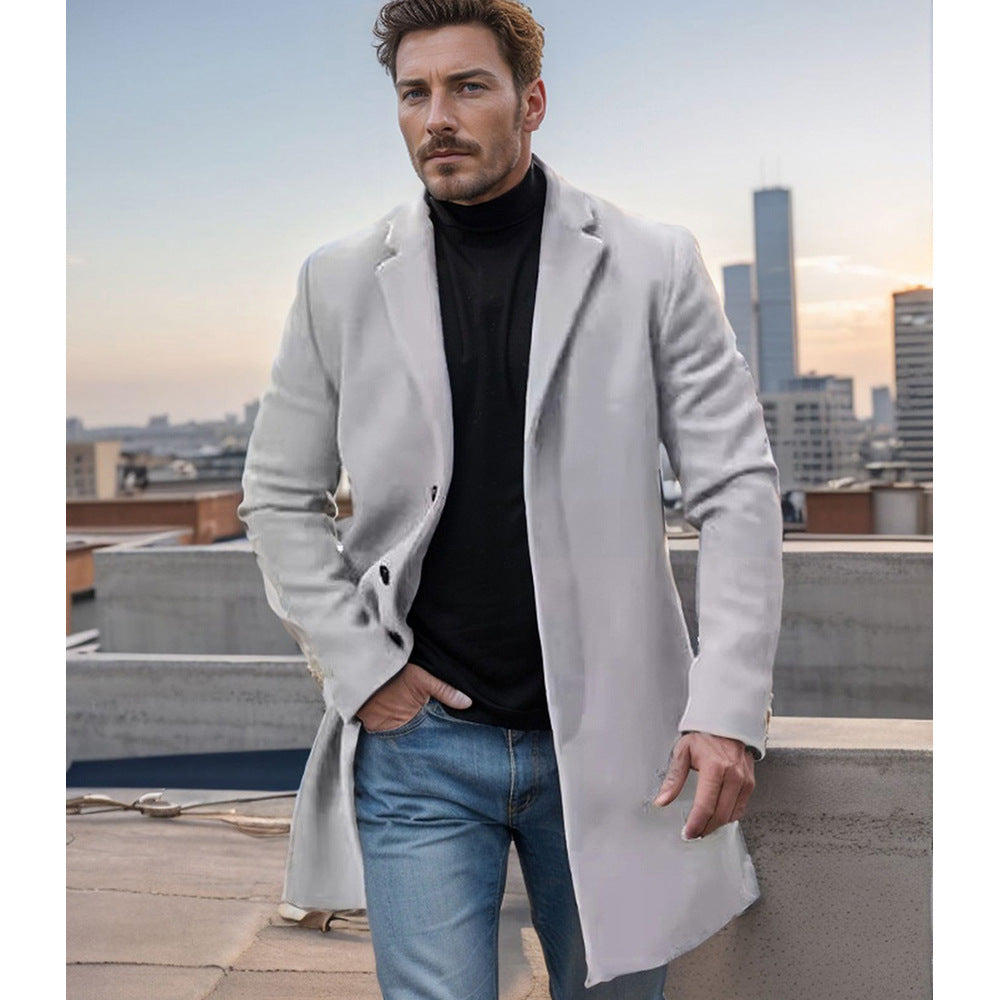 Herren eleganter Langschaftmantel im minimalistischen Design Echoarchiv