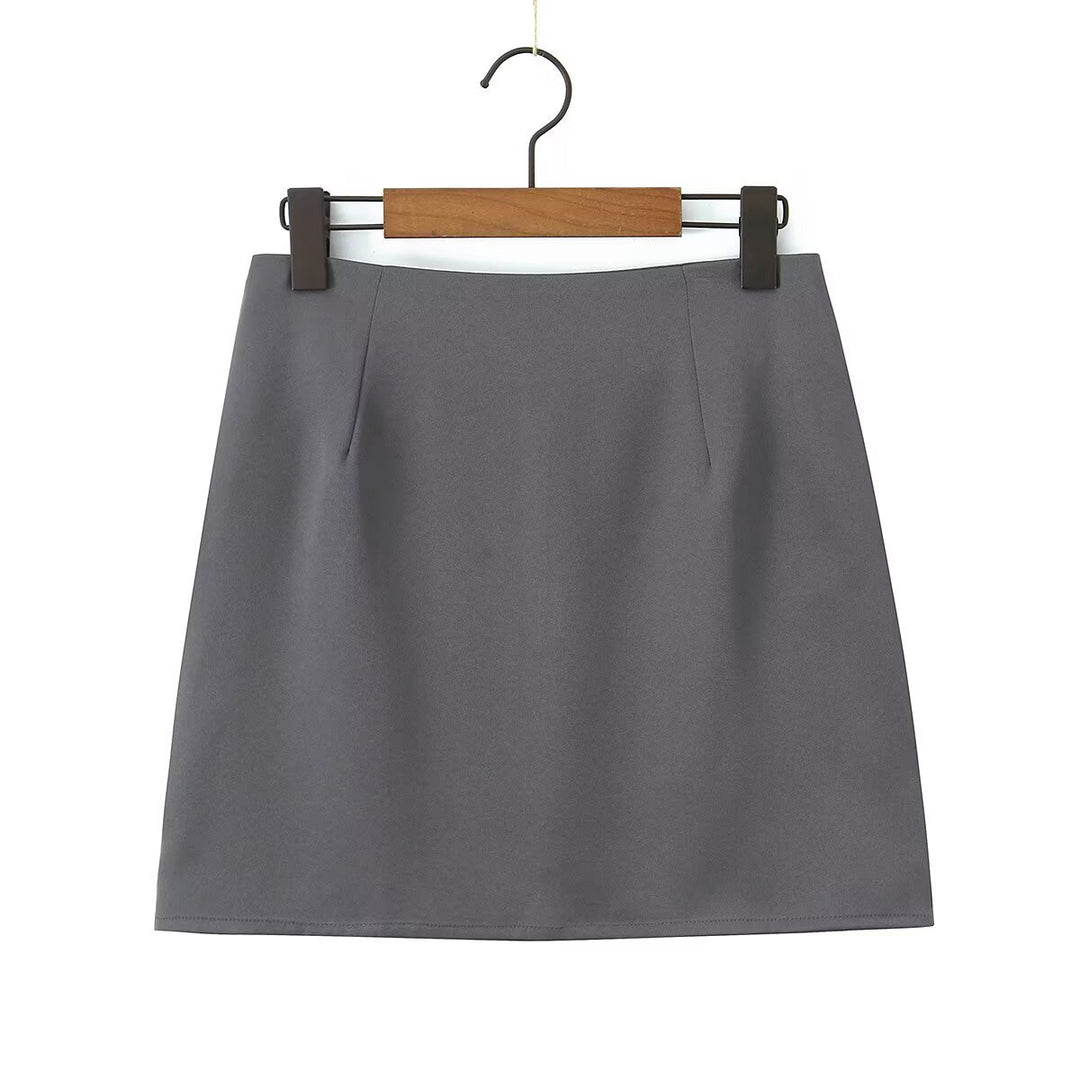 Damen-Set aus tailliertem Weste und kurzem Rock mit eleganten Knopfdetails Echo Archiv