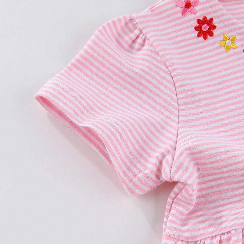 Damen niedliches, gestreiftes Sommerkleid mit Blumenstickerei Echo Archiv