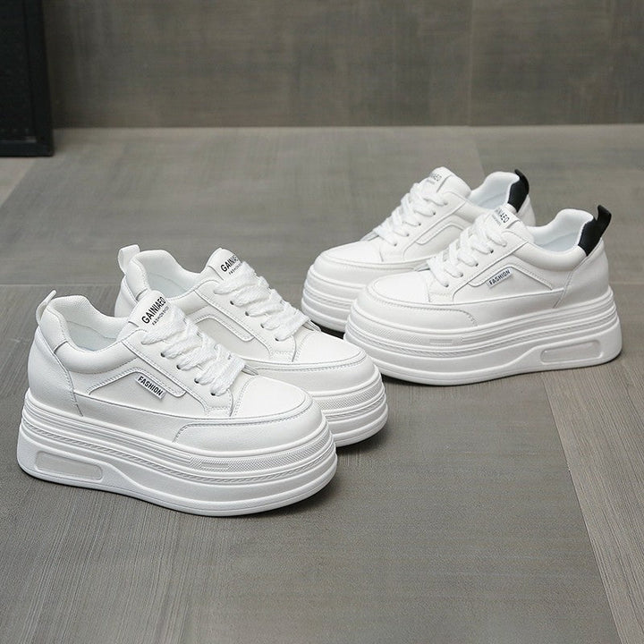 Damen Plateau Sneakers mit ergonomischer Sohle und modischem Design Echo Archiv