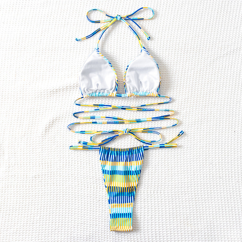 Damen Bandeau-Bikini mit modischen Streifen und anpassbaren Trägersystem Echo Archiv