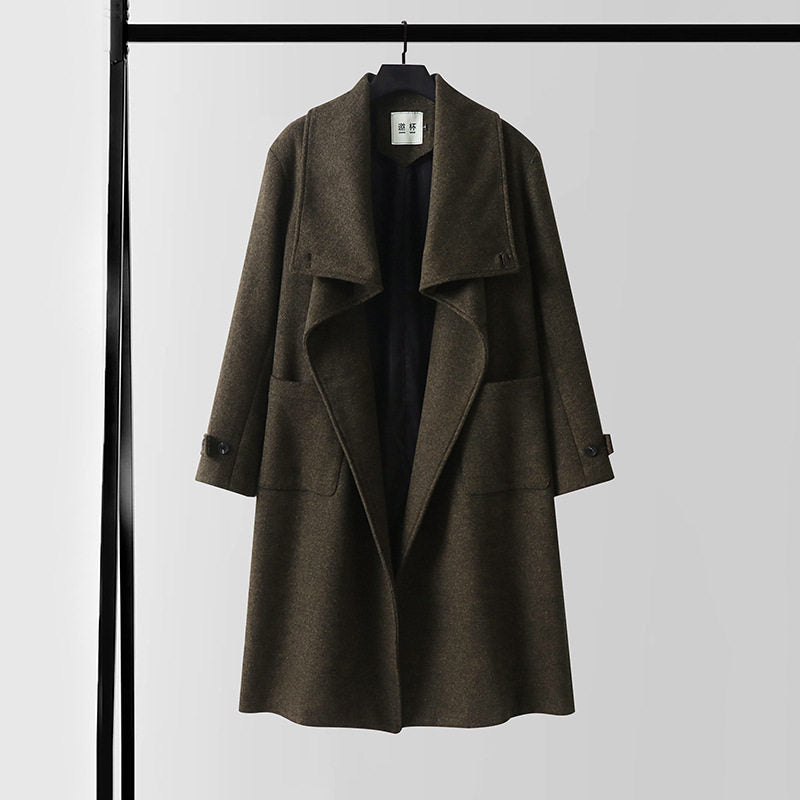 Damen Eleganter langer Wollmix-Cocoon-Mantel mit überlappendem Schalkragen und aufgesetzten Taschen Echoarchiv