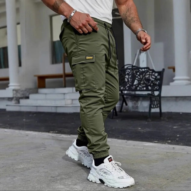 Herren Tapered Utility-Cargohose mit Tunnelzugbund, elastischen Bündchen und Mehrfachtaschen Echo Archiv