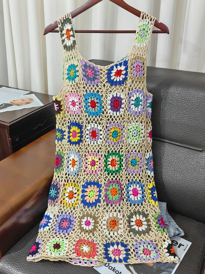 Damen luftiges Häkelkleid mit buntem Granny-Quadrat-Muster Echo Archiv